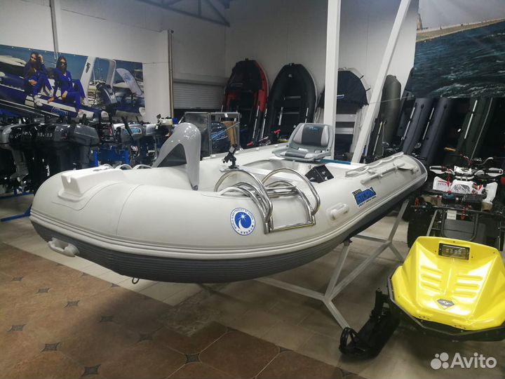 Лодка RIB Stormline Standard no console 500 белая