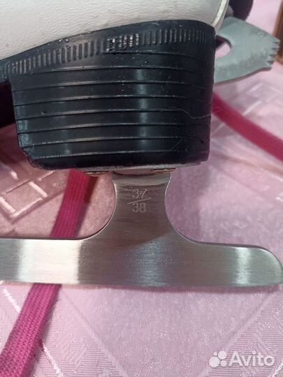 Продам коньки для девочки