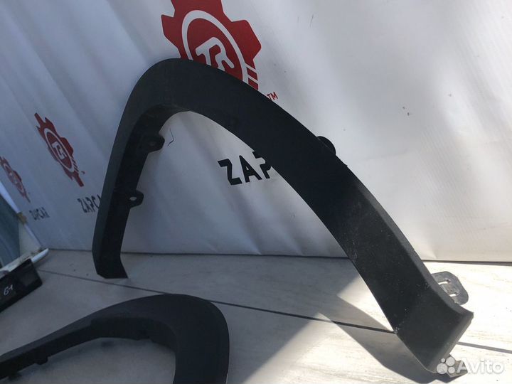 Lexus RX Накладки заднего крыла