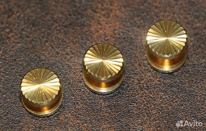 Винт для ремня. 10 мм