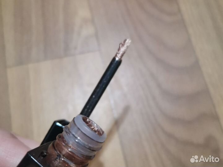 Huda Beauty тени