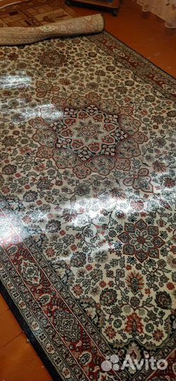 Продам ковер бу