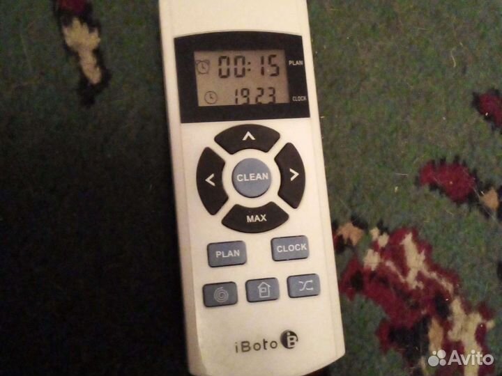 Робот пылесос