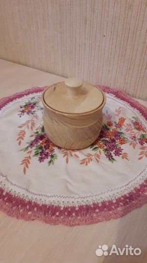 Сахарница из дерева