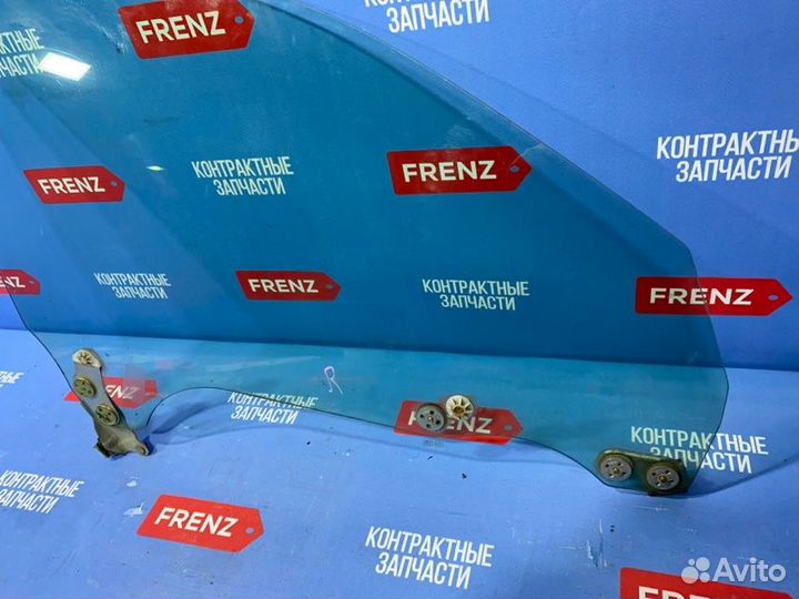 Стекло двери переднее правое Subaru Outback BP