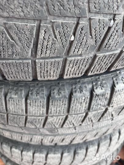 Bridgestone Blizzak Revo GZ 225/60 R18 100S