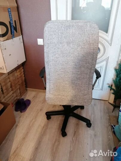 Компьютерное кресло руководителя