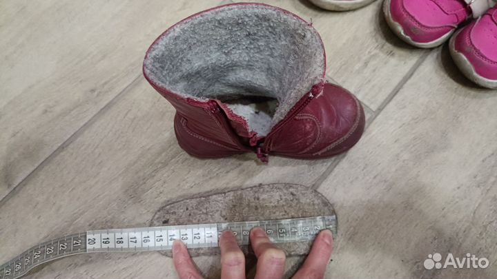 Набор обуви на девочку 24 размер