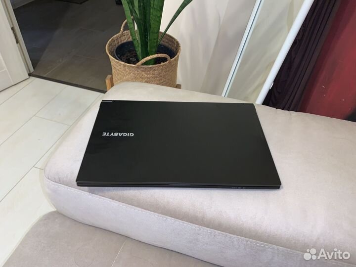Ноутбук gigabyte G5 GE