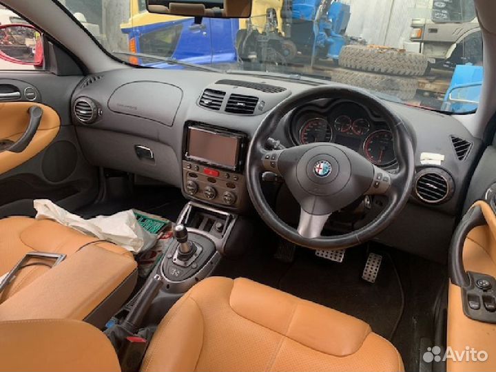 Катушка зажигания 0221604103 на Alfa Romeo Gt ZAR