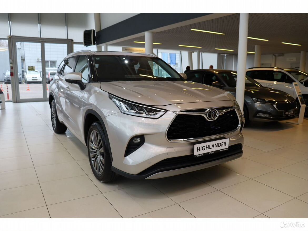 Toyota Highlander 2.0 AT, 2026