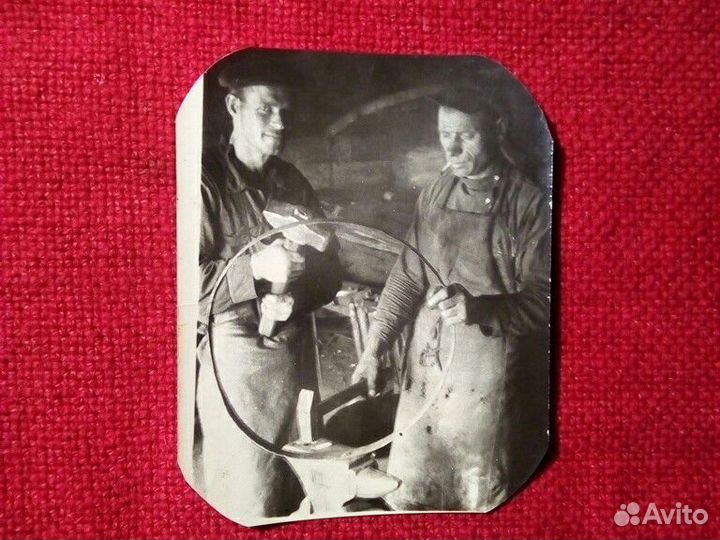 «кузнецы» фото середины XX века СССР