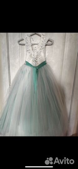 Шикарное платье для девочки 122 128