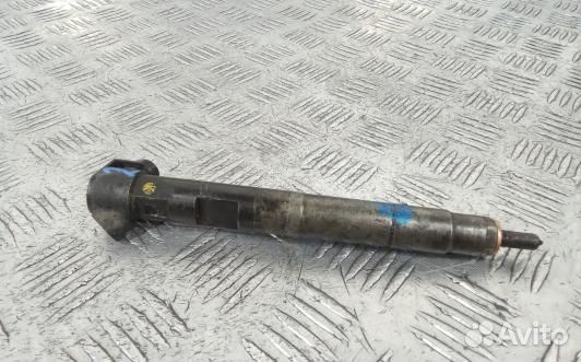 Форсунка дизельная mercedes benz vito W639 (UKR13A