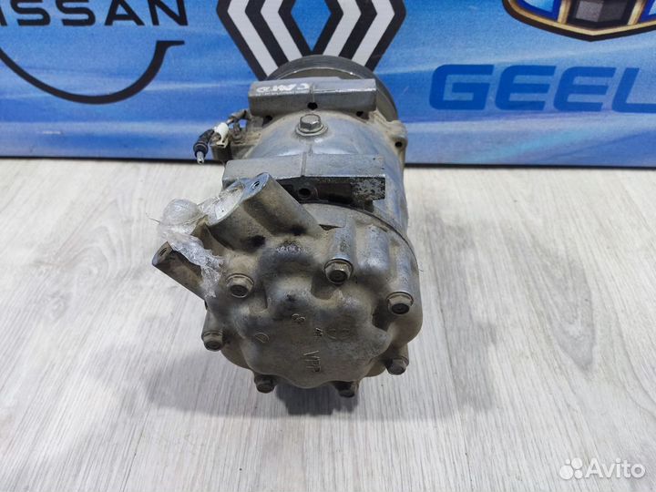 Компрессор кондиционера Renault logan