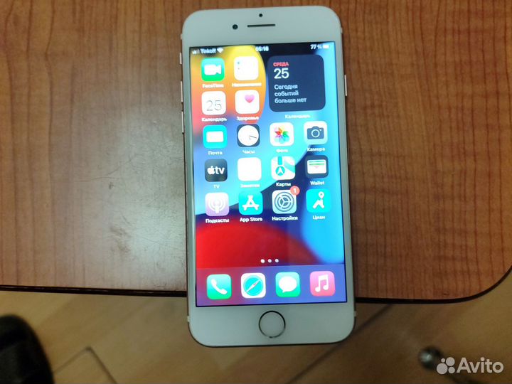 iPhone 7, 32 ГБ
