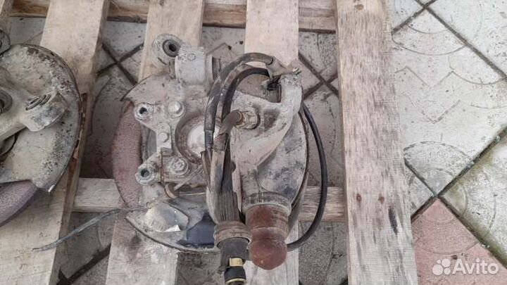 Кулак поворотный задний Volvo S80 1 TS 2.9 98-06