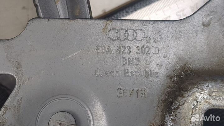 Петля капота Audi Q5, 2020