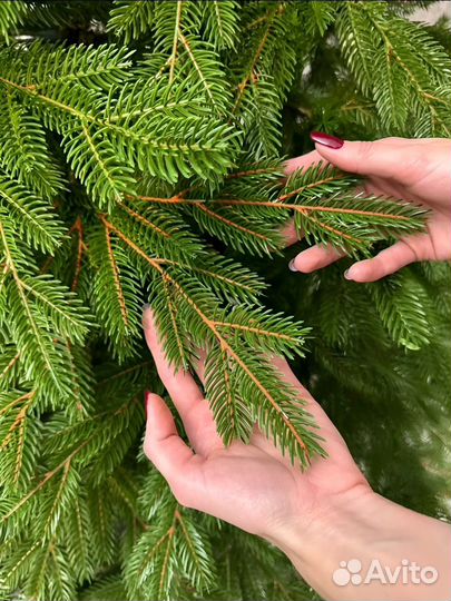 Елка искусственная литая 210-180-150 ре+