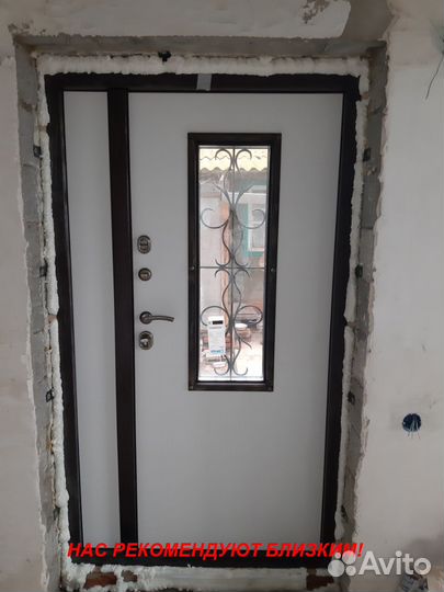 Толстая дверь входная с доставкой в подарок