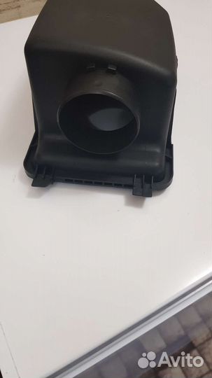Верхняя часть корпуса воздушного фильтра кия рио 3