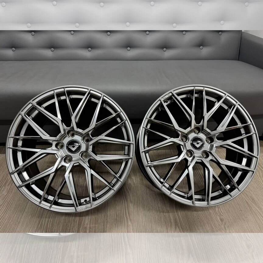Литые диски Blitz 8×R18 5×108