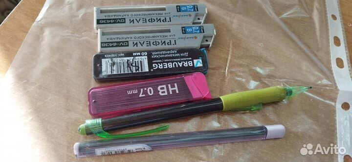 Карандаши простые