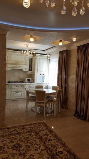 3-к. квартира, 87,2 м², 1/5 эт.