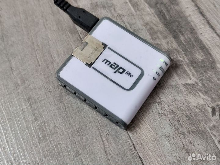 Роутер Mikrotik map lite