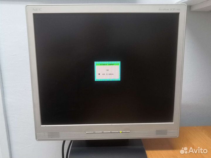 Монитор NEC 17