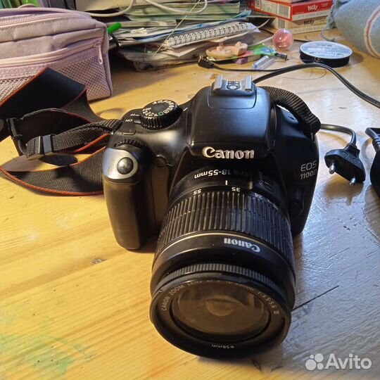 Зеркальный фотоаппарат Canon DS126291