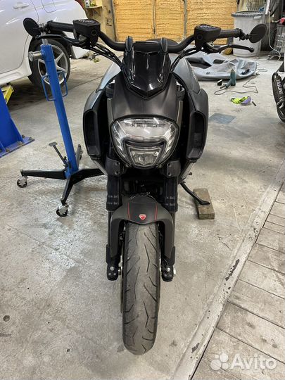 Ducati diavel carbon 2015