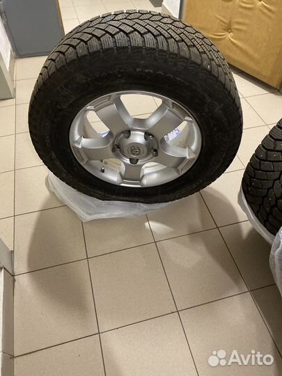 Шины и диски для Toyota Land Cruiser R18 Европа