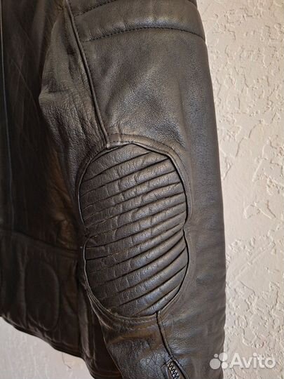 Мотокуртка кожаная