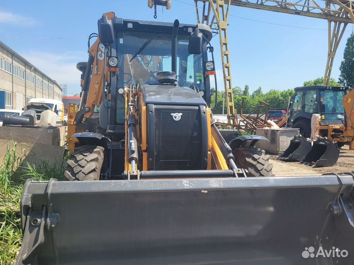 Экскаватор-погрузчик CASE 570 ST, 2022