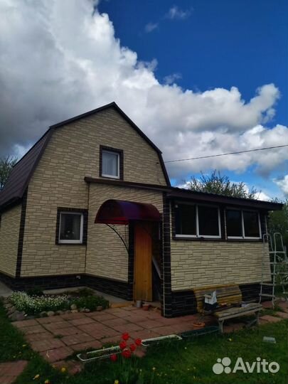 Бригада строителей