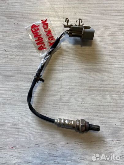 Датчик кислорода Nissan Almera Classic B10