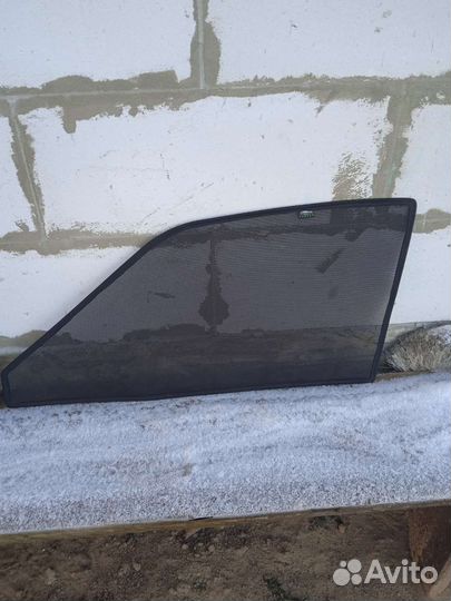 Автомобильные шторки на магнитах