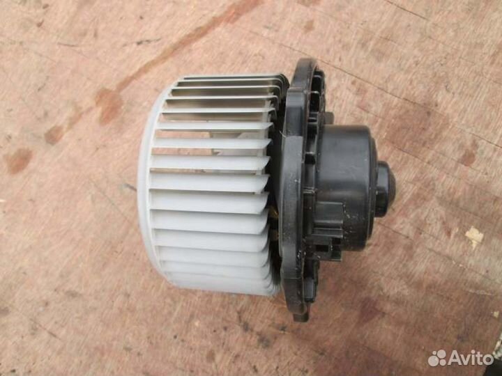 Мотор печки Honda Odyssey RA6 F23A 2002/5