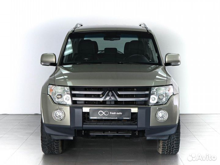 Mitsubishi Pajero 3.2 AT, 2007, 235 750 км