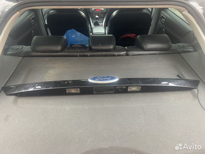Накладка на багажник Ford Focus2 рестайлинг