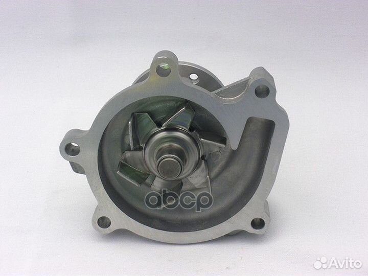 GWT-102A помпа Toyota Yaris 1.0 16V 99 GWT102