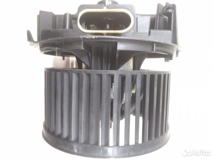 Мотор отопителя Ниссан Ноте E11 272269U01A