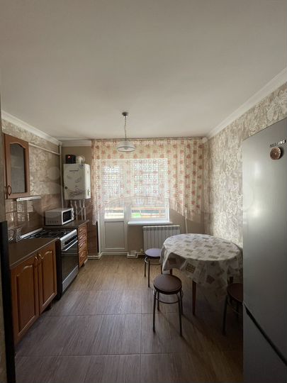 2-к. квартира, 52 м², 2/9 эт.