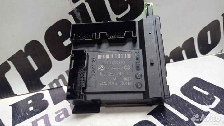 Блок управления стеклоподъемниками Volkswagen