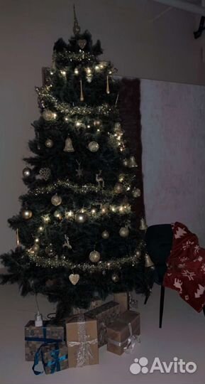 Елка искусственная