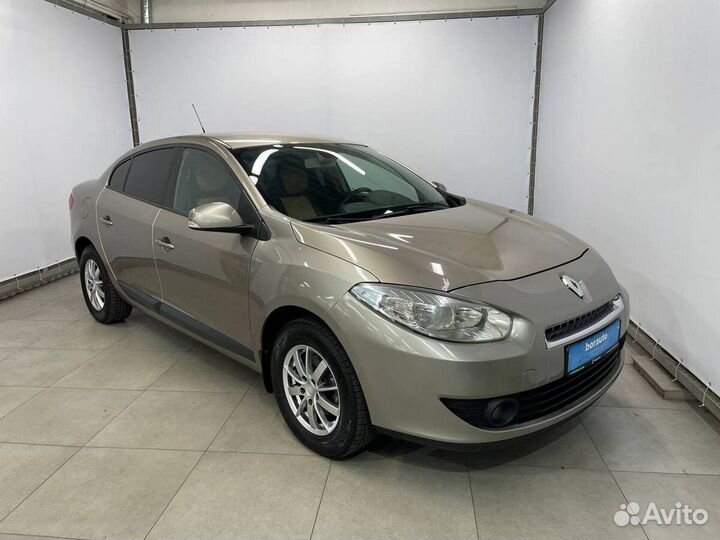 Renault Fluence 1.6 AT, 2010, 153 328 км