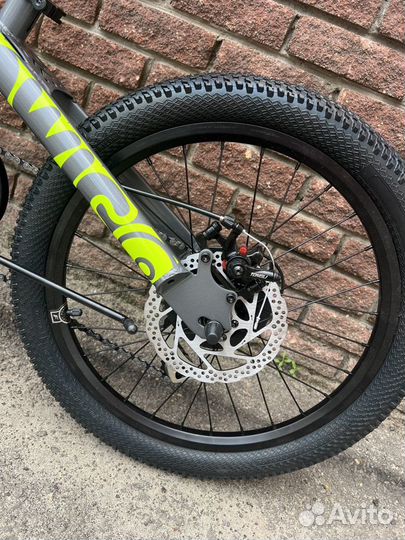 Велосипед горный 20R shimano