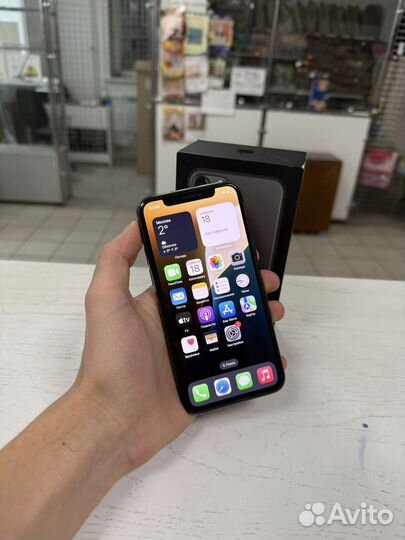 iPhone 11 Pro, 64 ГБ