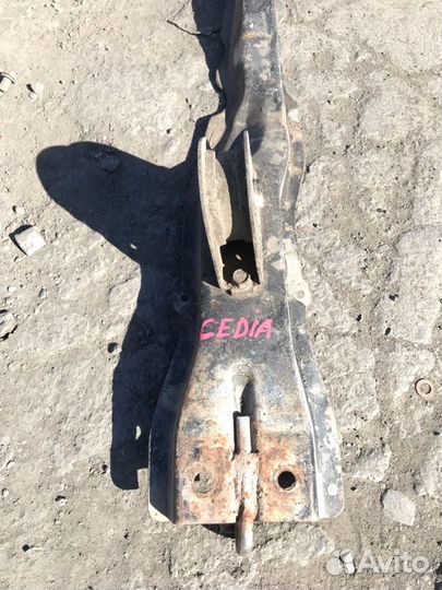 Балка продольная под двс передняя Mitsubishi